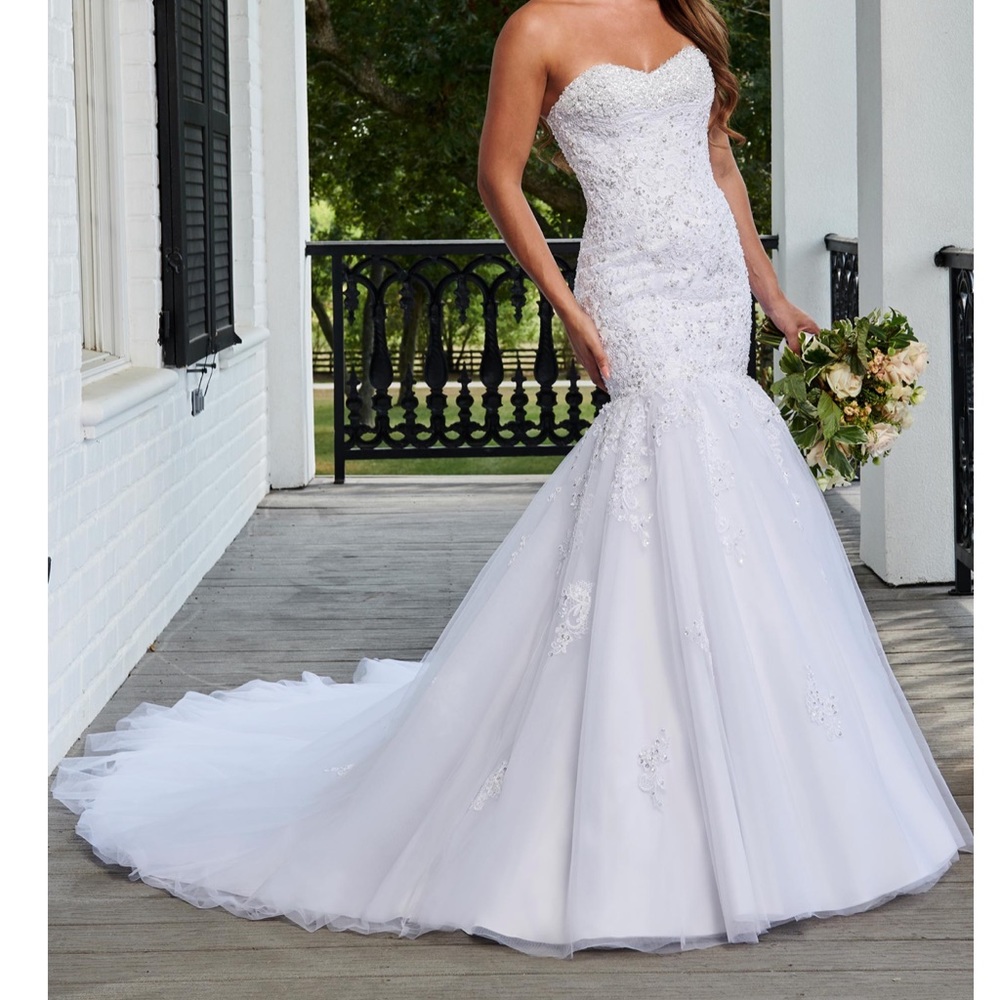 Mary’s Bridal MB6207